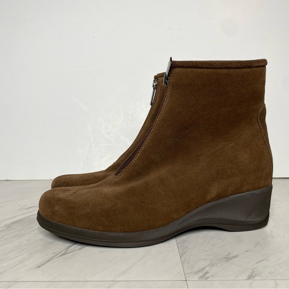 La Canadienne Shiane Brown Front Zip Bootie 8M - Picture 16 of 16